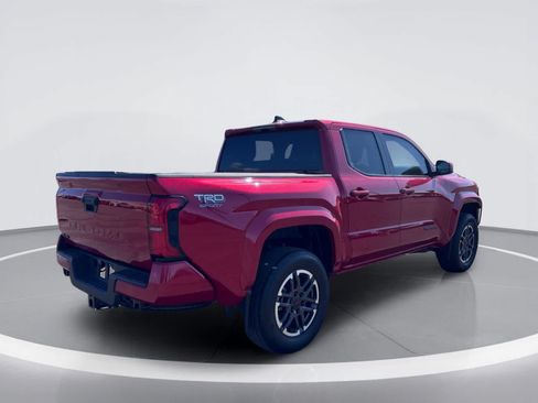 Used 2024 Toyota Tacoma TRD Sport AWD/4WD image 6