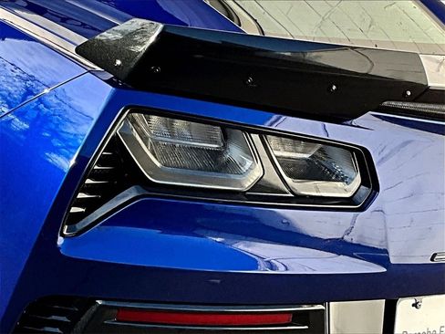 Used 2016 Chevrolet Corvette Z06 w/ 2LZ Preferred Equipment Group image 31