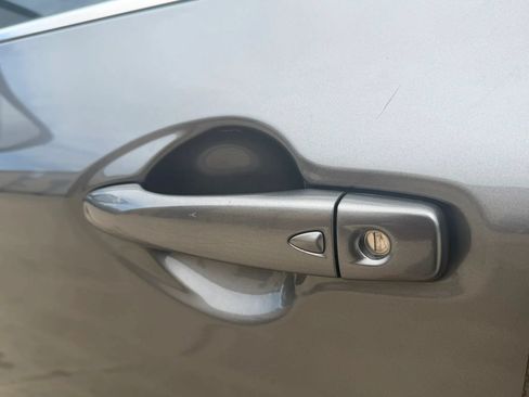 Used 2019 Nissan Rogue Sport SV FWD image 38