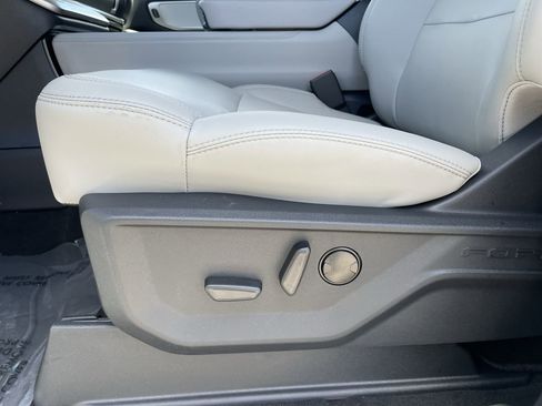 New 2026 Ford Expedition Max Active RWD image 21