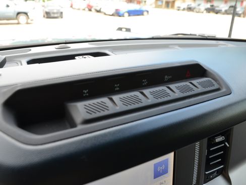 Used 2023 Ford Bronco Outer Banks w/ Sasquatch Package AWD/4WD image 50