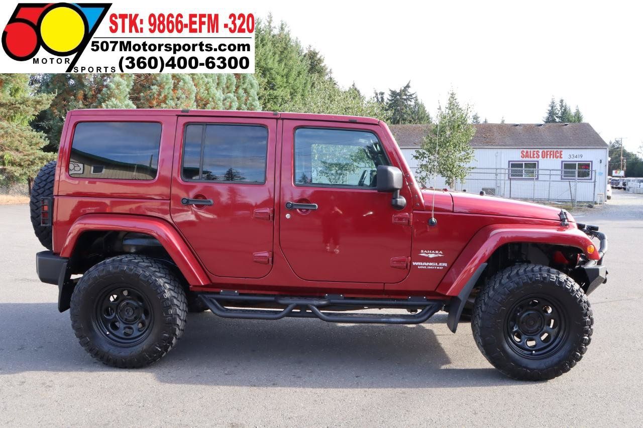 Used 2012 Jeep Wrangler Unlimited Sahara w/ Connectivity Group AWD/4WD image 7
