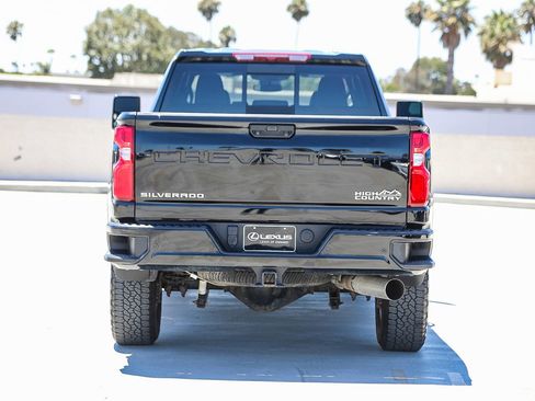 Used 2024 Chevrolet Silverado 3500 High Country image 6