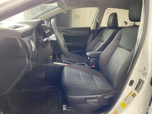 Used 2017 Toyota Corolla LE w/ Carpet Mat Package (TMS) image 5