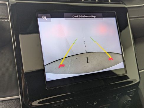 New 2025 Jeep Grand Cherokee Altitude image 23