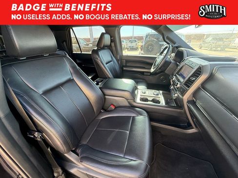 Used 2021 Ford Expedition Max XLT image 15