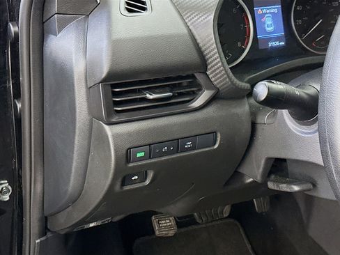 Used 2024 Nissan Sentra S image 17