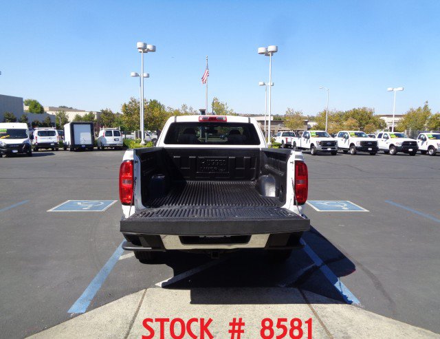 Used 2017 Chevrolet Colorado W/T w/ WT Convenience Package RWD image 5