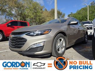 Used 2025 Chevrolet Malibu LT video 1