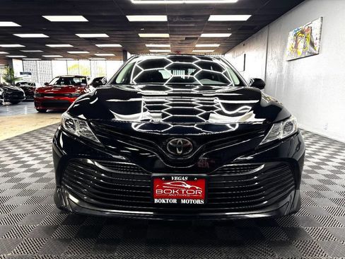 Used 2019 Toyota Camry LE w/ Carpet Mat Package image 4