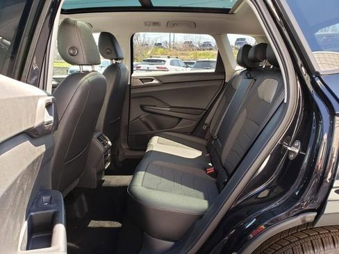 New 2026 Volkswagen Taos SE AWD/4WD image 8