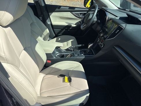 Used 2021 Subaru Impreza 2.0i Limited image 22