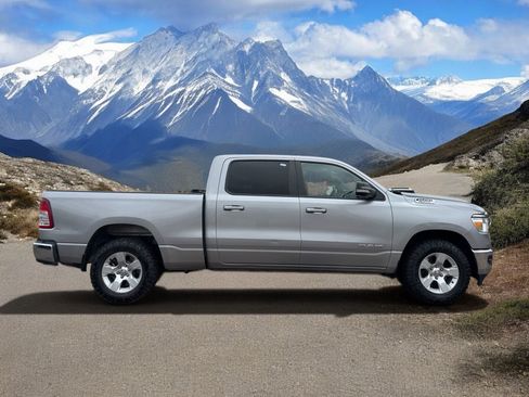 Used 2022 RAM 1500 Big Horn AWD/4WD image 6