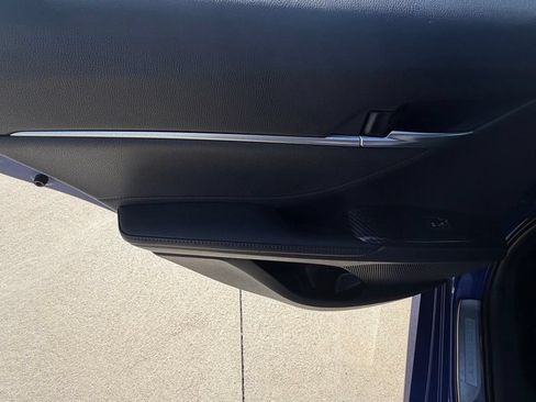 Used 2018 Toyota Camry XLE w/ Protection Package (Q2) FWD image 18
