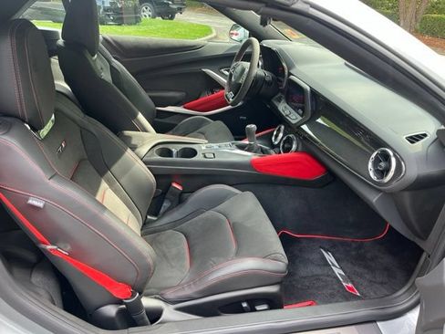 Used 2023 Chevrolet Camaro ZL1 RWD image 13