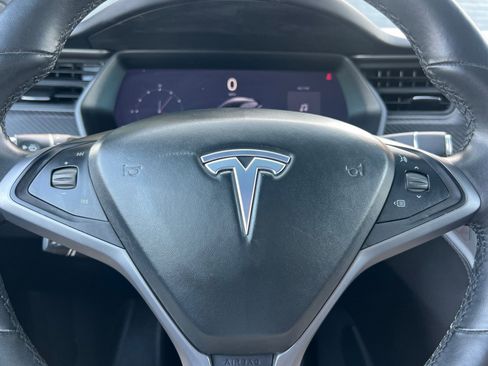 Used 2020 Tesla Model X Long Range image 28