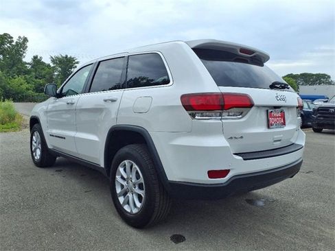 Used 2022 Jeep Grand Cherokee Laredo E image 5