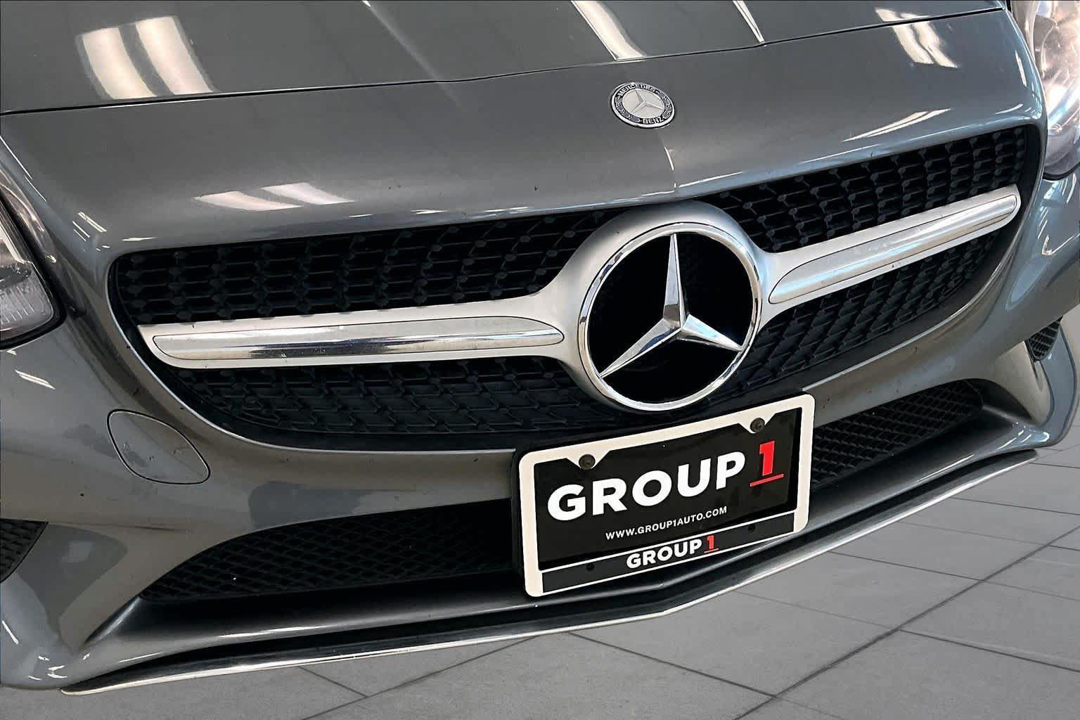 Used 2017 Mercedes-Benz SLC 300 image 25