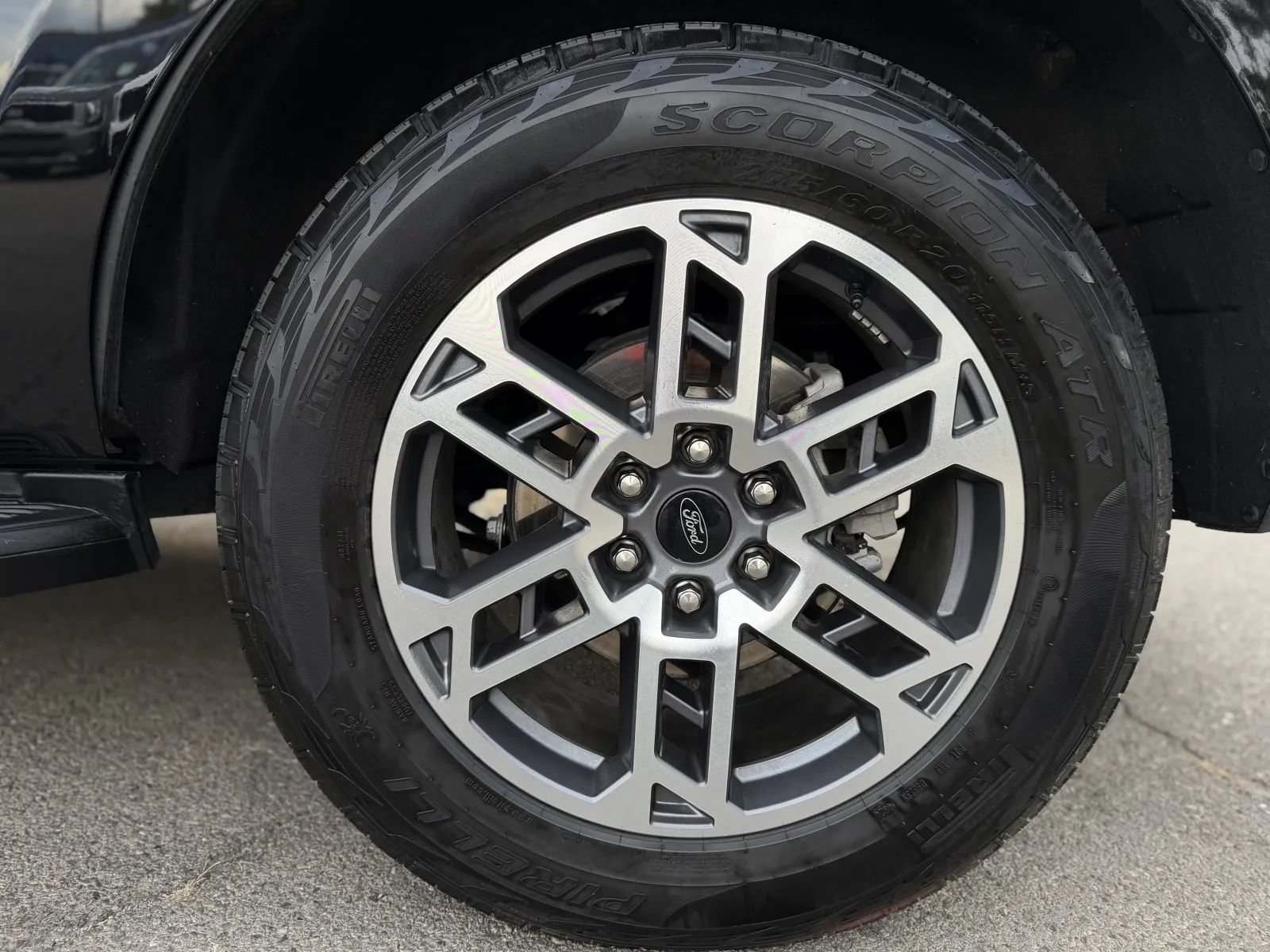 Used 2025 Ford Expedition Active AWD/4WD image 47
