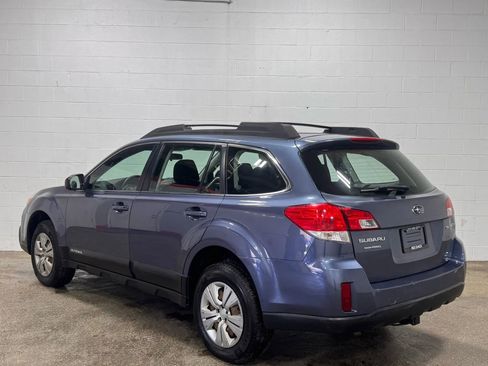 Used 2013 Subaru Outback 2.5i image 5