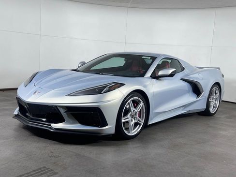 Used 2021 Chevrolet Corvette Stingray Preferred Conv w/ Z51 Performance Package RWD image 1