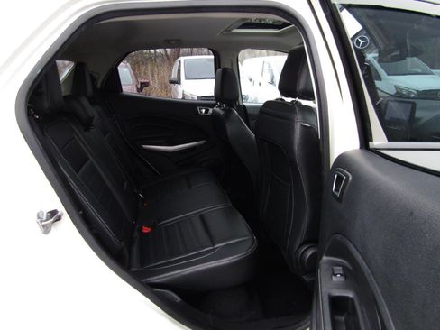 Used 2021 Ford EcoSport Titanium AWD/4WD image 24