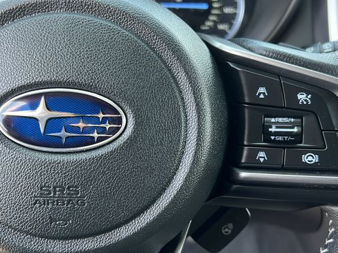 Used 2022 Subaru Ascent Limited w/ Technology Package AWD/4WD image 30