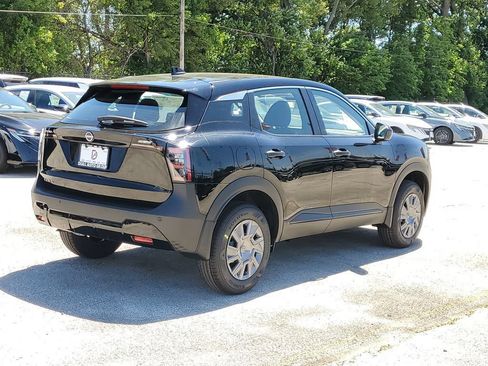 New 2026 Nissan Kicks S FWD image 4
