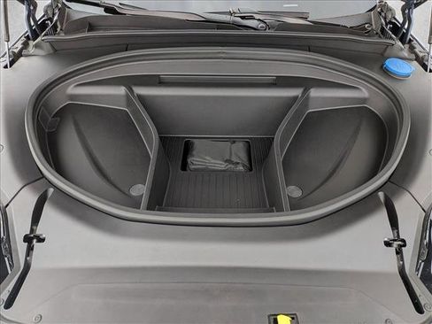 New 2025 Volvo EX90 Ultra w/ Protection Package Premier image 19