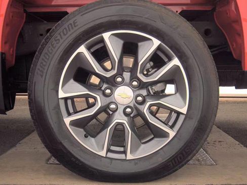 Certified 2023 Chevrolet Silverado 1500 LT image 10