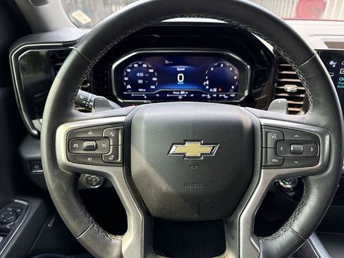 Used 2023 Chevrolet Silverado 1500 LTZ w/ LTZ Premium Package AWD/4WD image 39