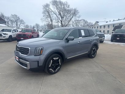 Used 2023 Kia Telluride S