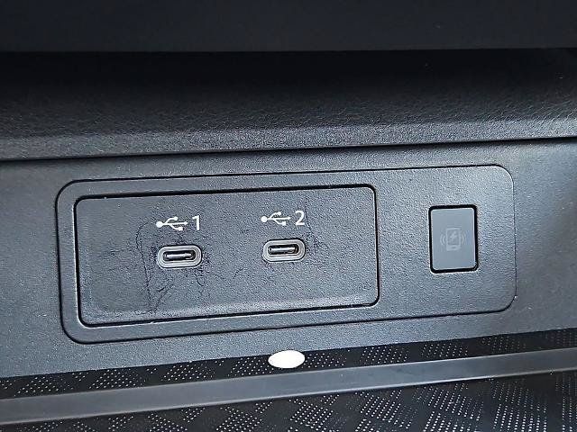 Certified 2025 Nissan Murano SL AWD/4WD image 17