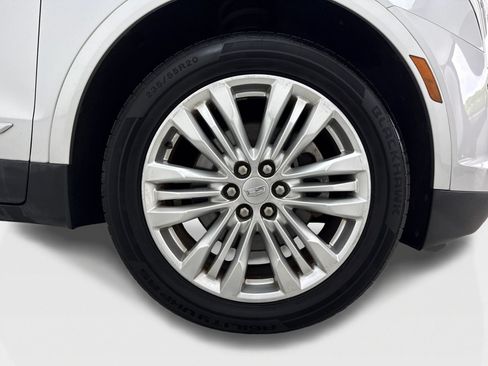Used 2019 Cadillac XT5 Premium Luxury AWD/4WD image 48