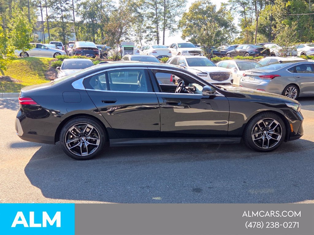 Used 2026 BMW 530i xDrive AWD/4WD image 18