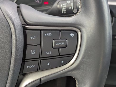 Used 2021 Lexus UX 200 w/ Accessory Package (Z1) image 15