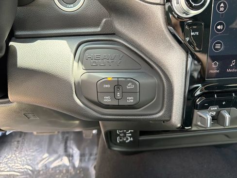 New 2026 RAM 2500 Warlock AWD/4WD image 25