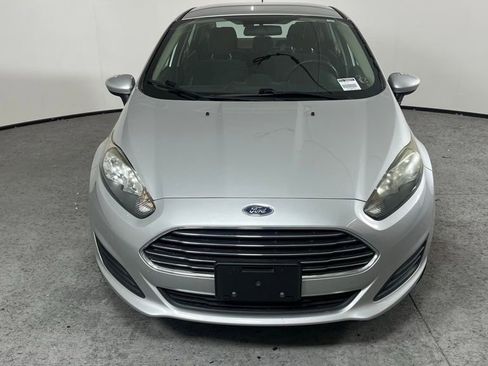 Used 2017 Ford Fiesta SE FWD image 8