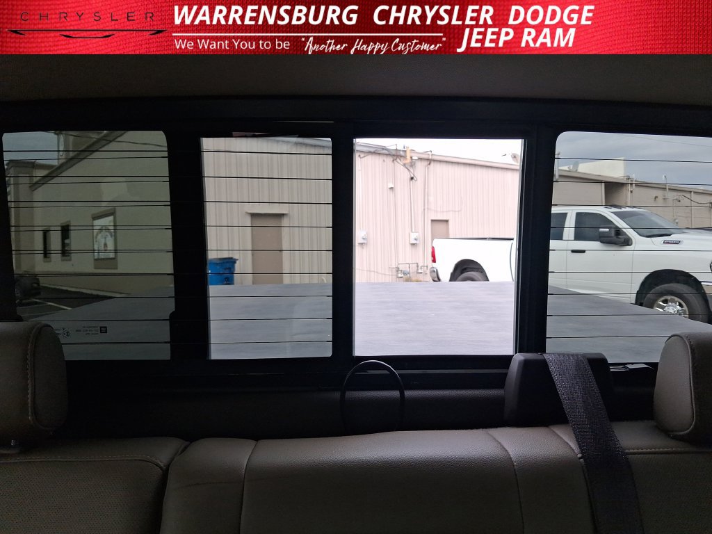 Used 2017 GMC Sierra 1500 SLT w/ SLT Premium Package AWD/4WD image 27