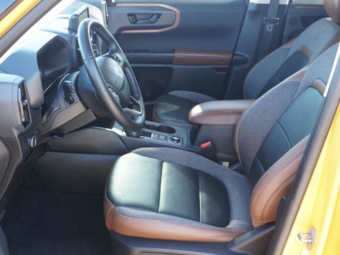 Certified 2022 Ford Bronco Sport Outer Banks w/ Tech Package AWD/4WD image 9