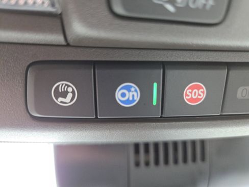 Used 2024 Chevrolet Silverado 1500 LTZ w/ Technology Package image 41