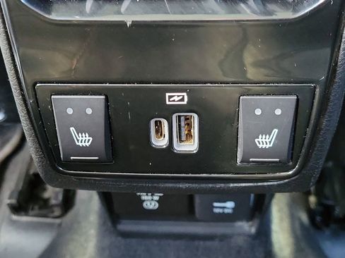 Used 2022 Jeep Compass Limited w/ Elite Group AWD/4WD image 16