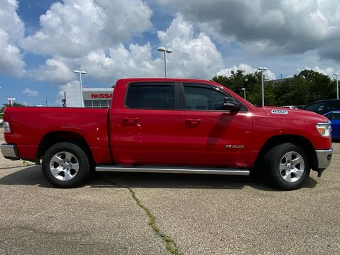 Used 2021 RAM 1500 Big Horn AWD/4WD image 2