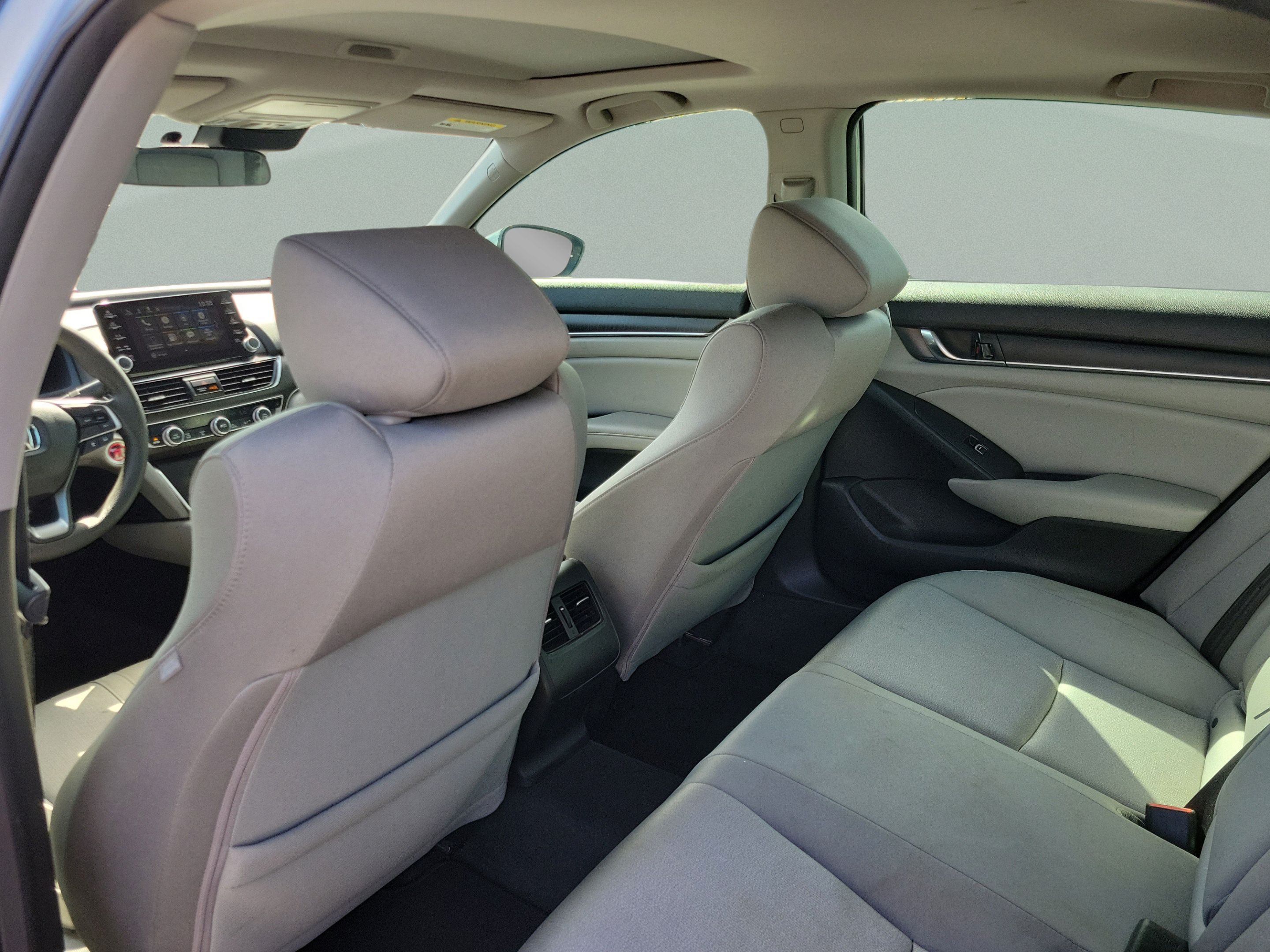 Used 2020 Honda Accord EX image 11