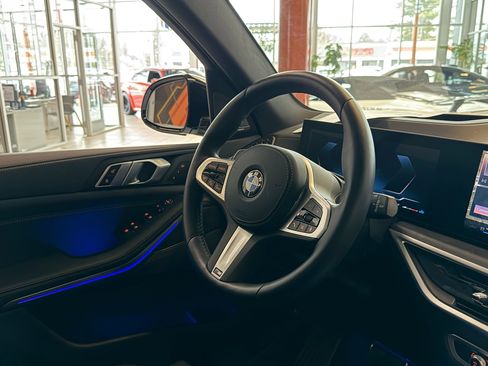 Used 2026 BMW X5 xDrive40i image 26