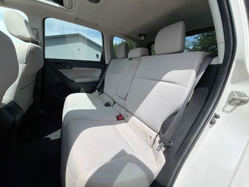 Used 2018 Subaru Forester 2.5i Premium w/ All-Weather Package AWD/4WD image 17