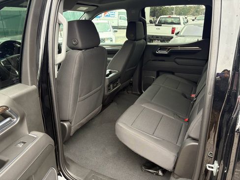 Used 2023 Chevrolet Silverado 1500 LT Trail Boss image 12