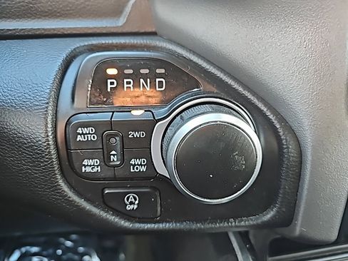 Certified 2022 RAM 1500 Big Horn image 31