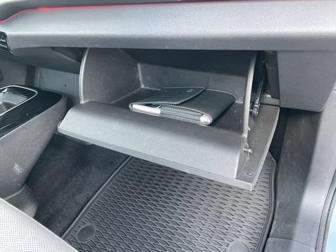 Certified 2025 Volkswagen ID.4 Pro S Plus AWD/4WD image 36