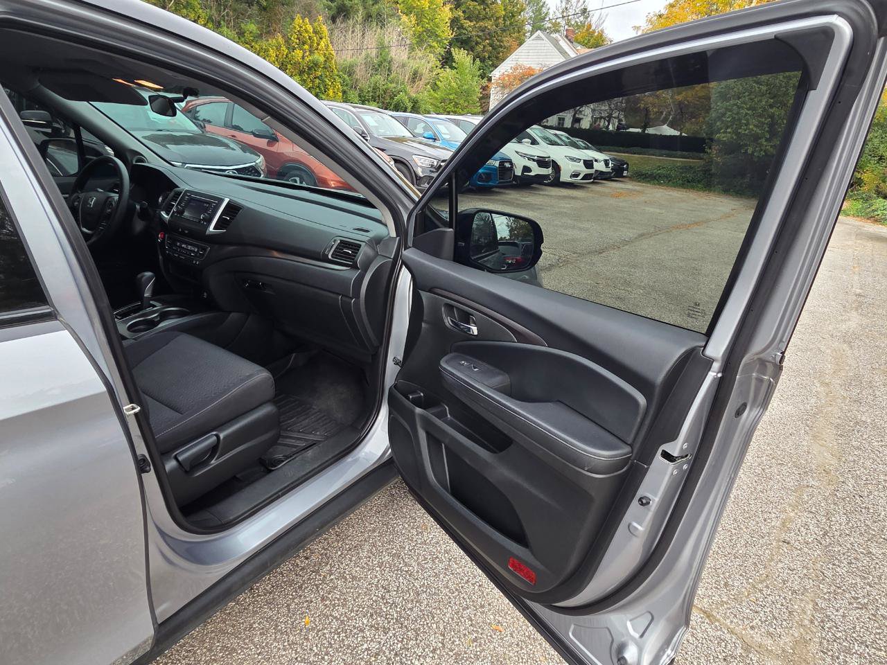 Used 2017 Honda Ridgeline RTL image 11